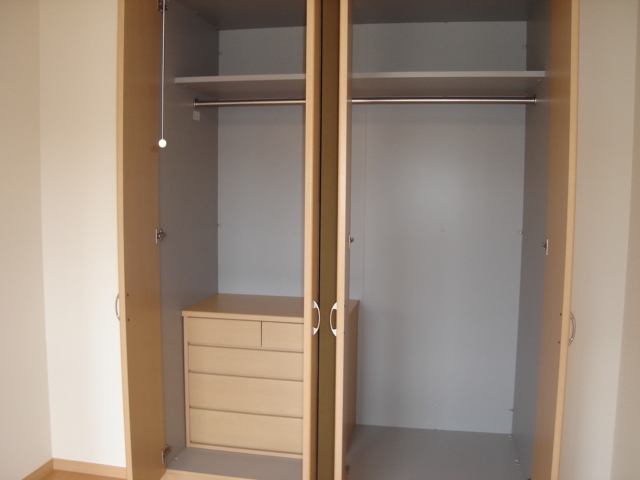 収納　家具付収納