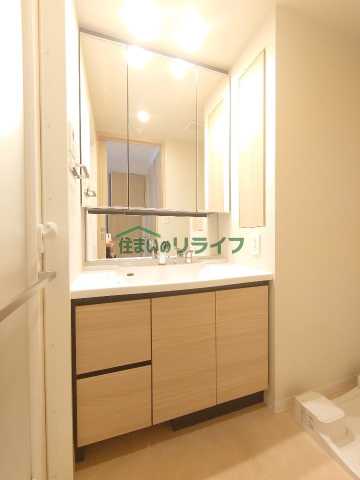 洗面設備　別部屋の参考写真です