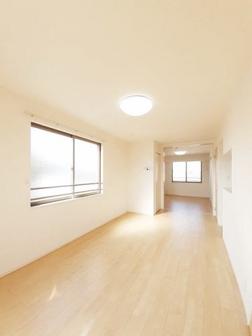 その他部屋・スペース　明るい色調の室内です