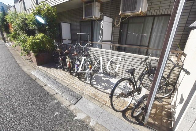 その他共有部分　駐輪場です。