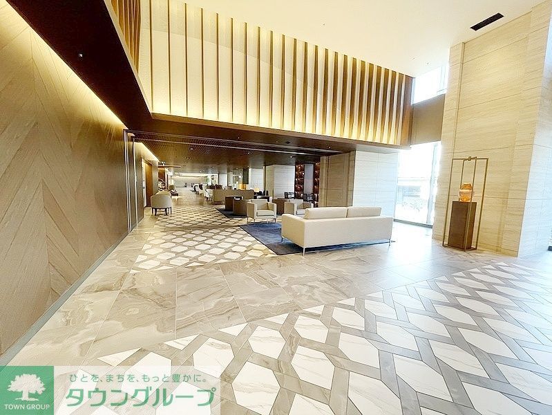 東京メトロ南北線 白金高輪駅 徒歩3分 45階建 築4年の外観写真