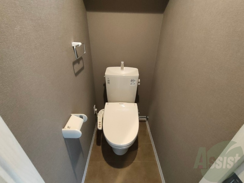 トイレ　トイレです。ウォシュレット付を探している方、おすすめです。