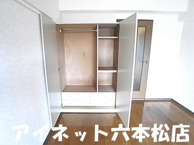 収納　収納もたっぷりでいいですね。