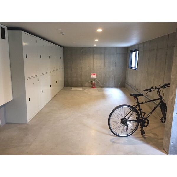 地下鉄東西線 二十四軒駅 徒歩10分 4階建 築9年の外観写真