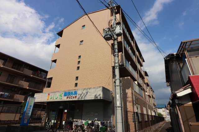 メゾン交楽園参番館の外観写真