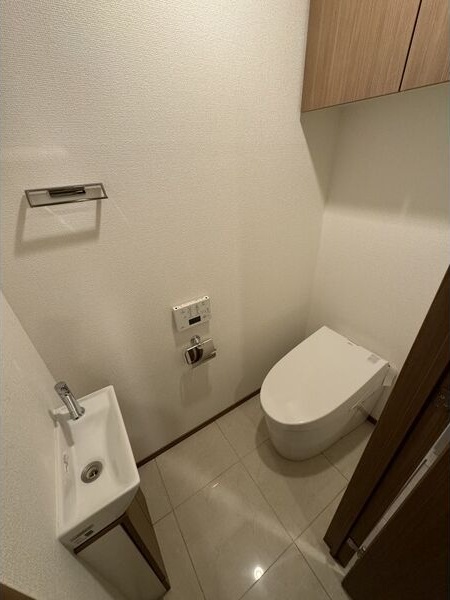 トイレ　同マンション内別部屋参照