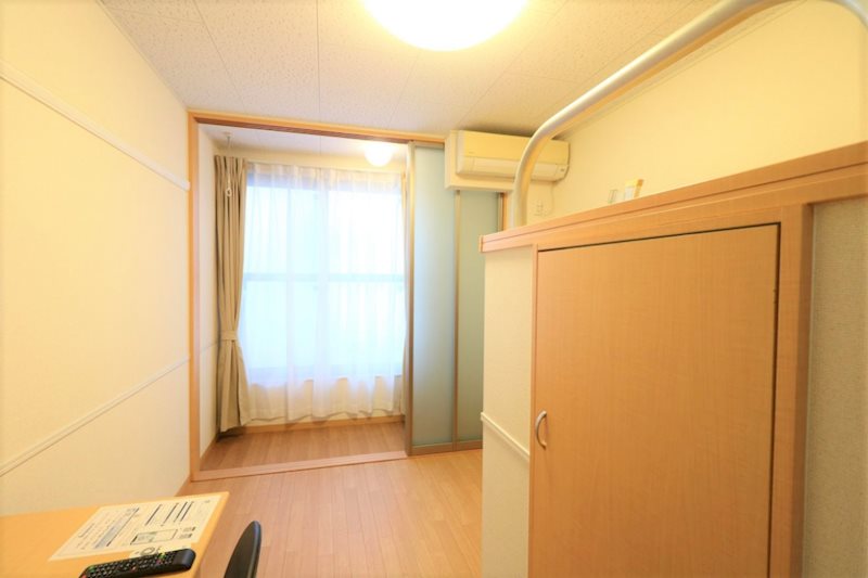 居室・リビング　※別のお部屋の写真です
