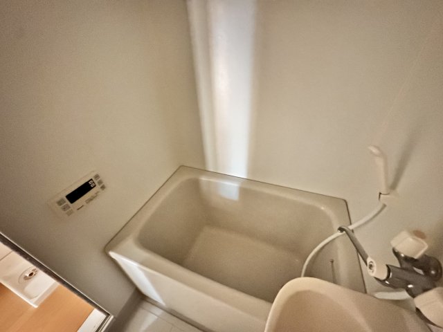バス・シャワールーム　別部屋参考写真