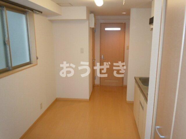 居室・リビング　※同室タイプの写真です。