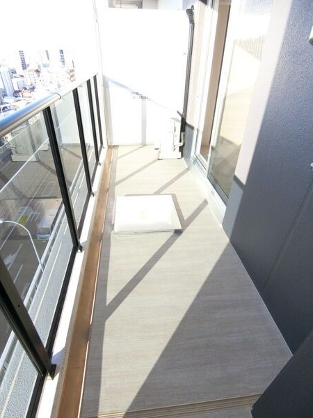 地下鉄鶴舞線 浅間町駅 徒歩1分 13階建 築5年の内装写真