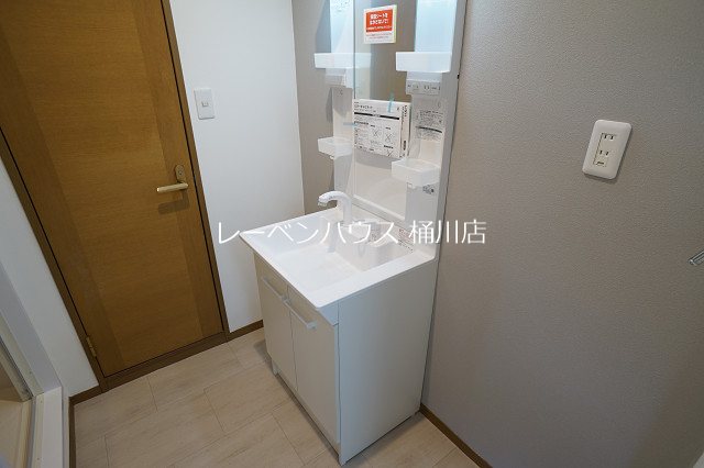 洗面設備　レーベンハウス桶川店へ　048-787-5511