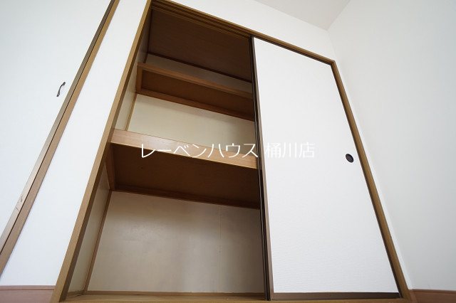 収納　レーベンハウス桶川店へ　048-787-5511