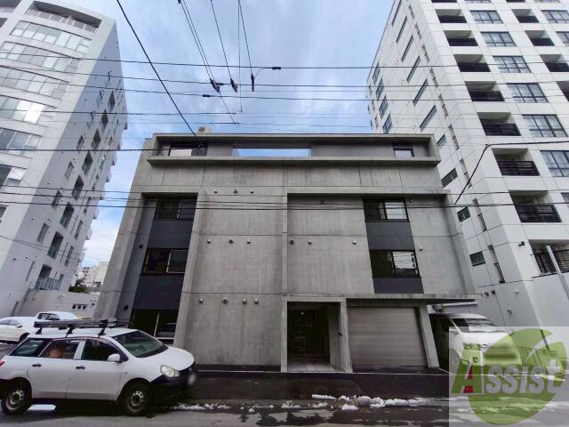 地下鉄東西線 円山公園駅 徒歩5分 築2年