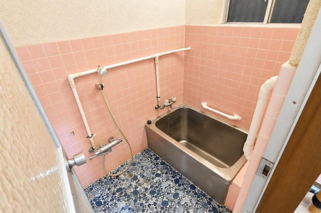 豊原町DIY可能戸建ての風呂写真