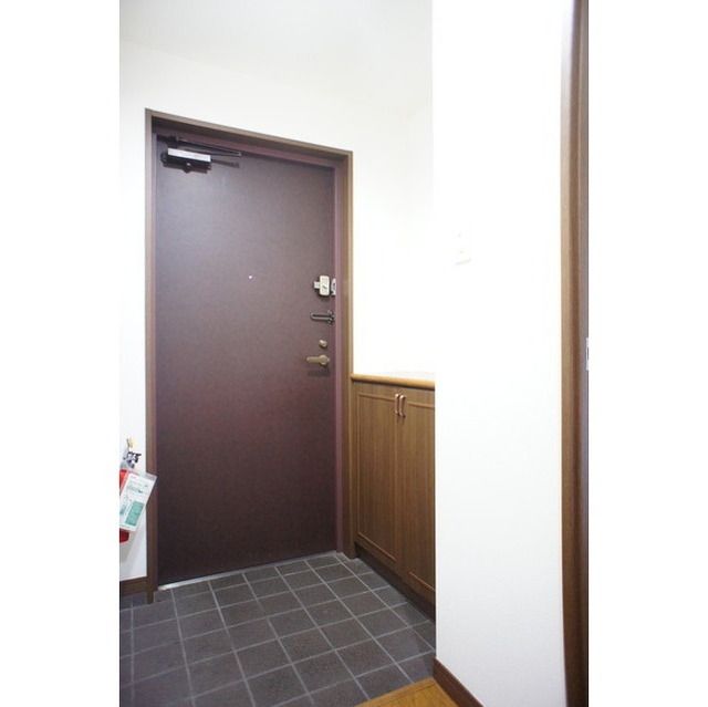アイルサイドテラスの玄関写真