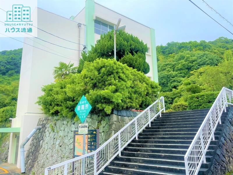 役所　長崎市役所東長崎地域センター戸石地区事務所（役所）まで4915m