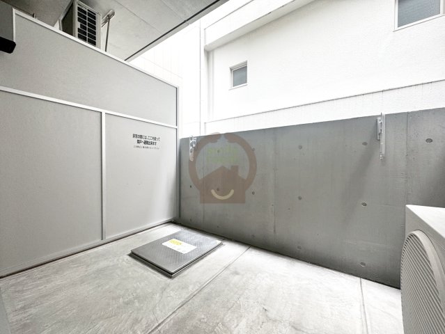 地下鉄四つ橋線 肥後橋駅 徒歩5分 9階建 築6年の内装写真