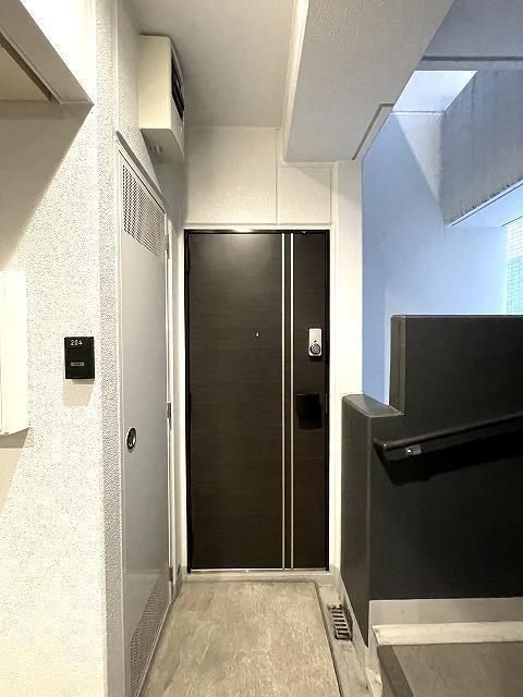 玄関　玄関内
