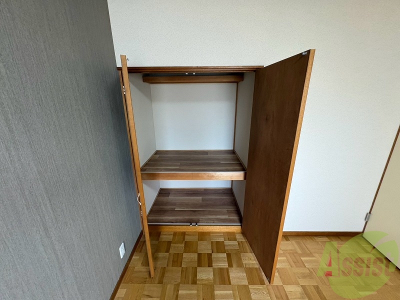 収納　こちらは収納です。物をしまう事ができますね！