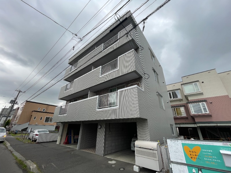 建物外観　外はこのようになっています