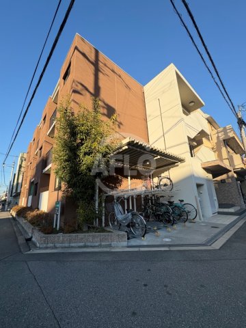 建物外観　アメニティ西田辺　外観