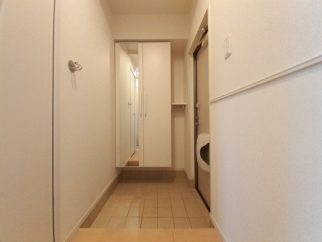 玄関　きれいな玄関です