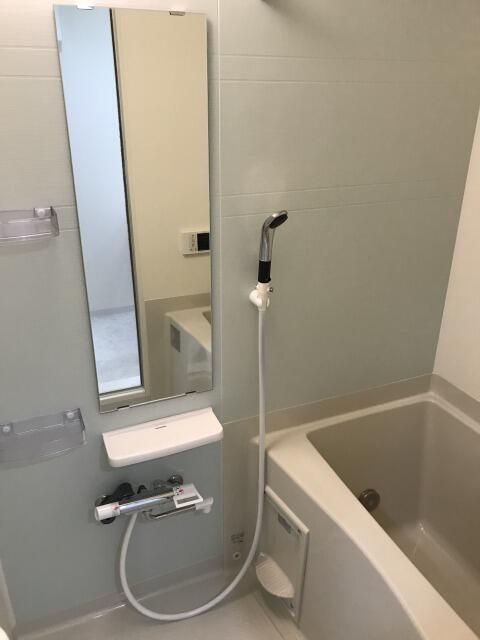 バス・シャワールーム　（別タイプ参考写真）Ｌａ　Ｖｉｔａ 北区田端新町3