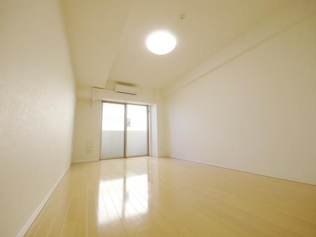 居室・リビング　別のお部屋の写真です