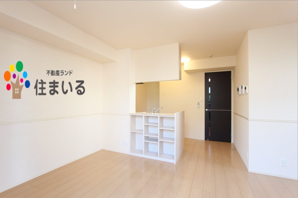 コンビニ　セブンイレブン東海市名和町二反表店（コンビニ）まで127m