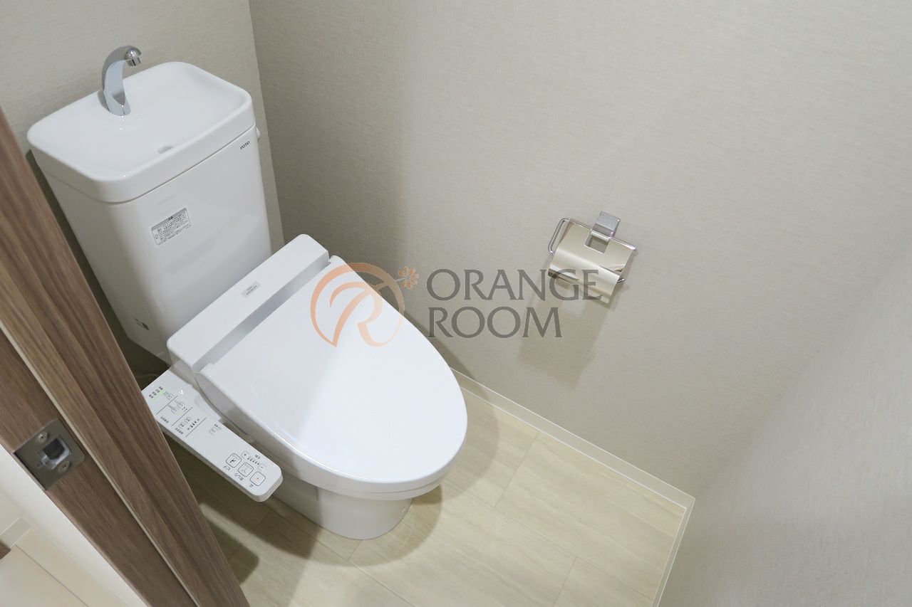 トイレ　レジデンス本郷アコマ