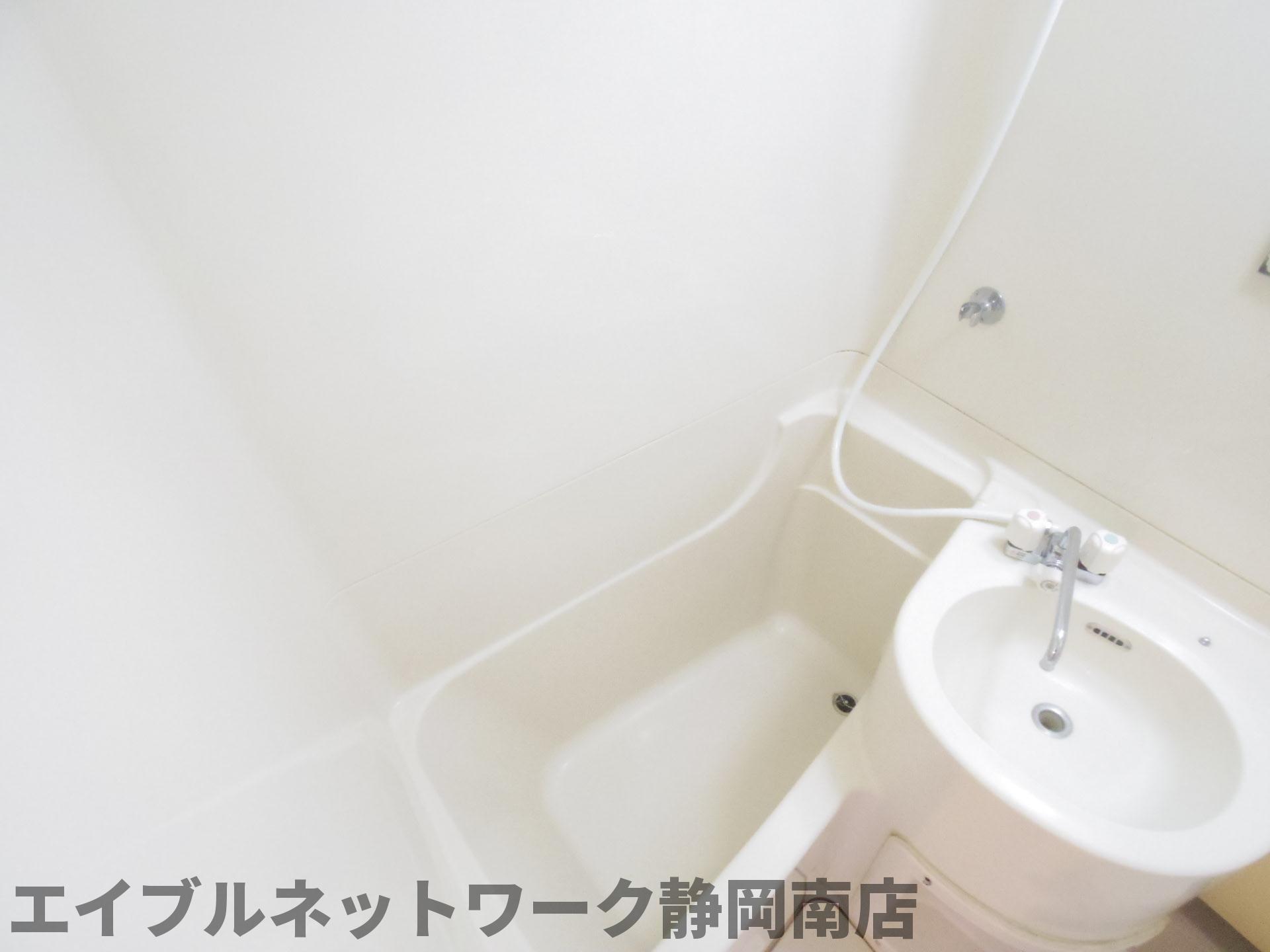 バス・シャワールーム　ユニットバス！