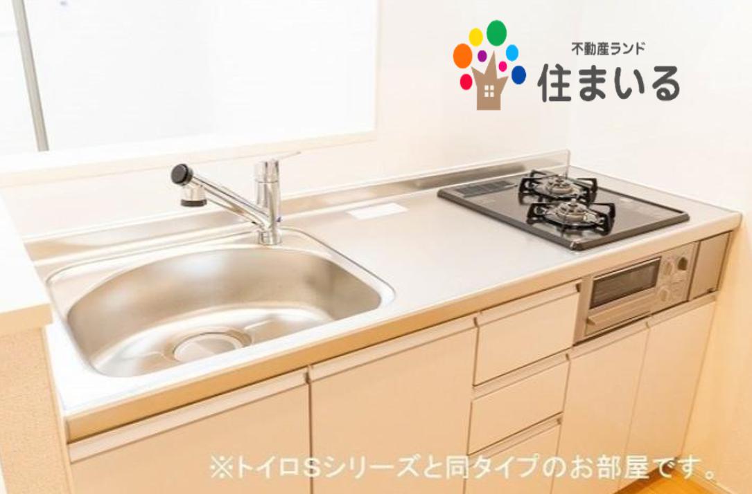 キッチン　※同型タイプとなります。
