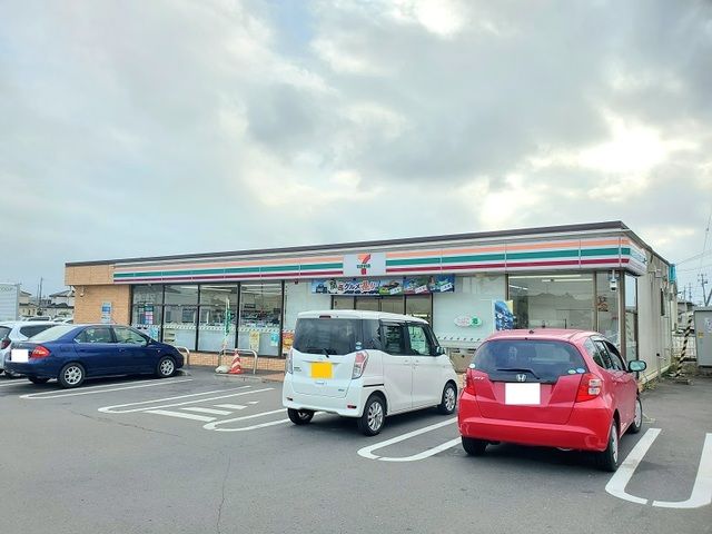 【柴田郡柴田町剣崎のアパートのコンビニ】