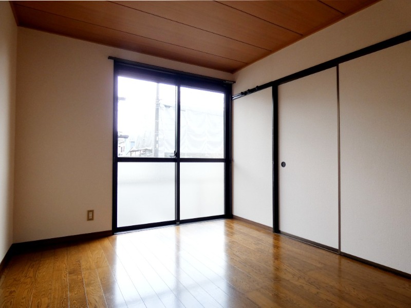 居室・リビング　図面と現状に相違がある場合には現状を優先