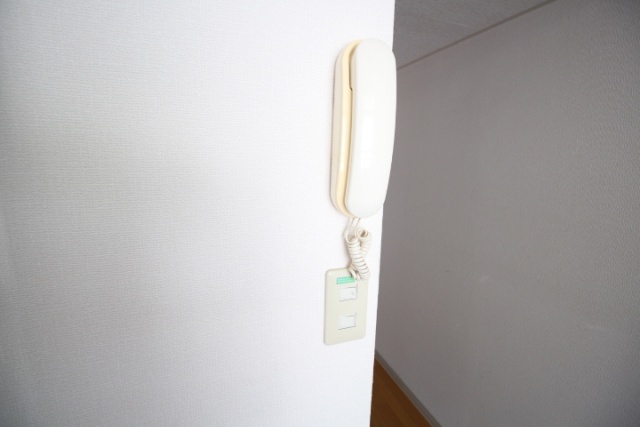 セキュリティ　写真は別号室のものです。