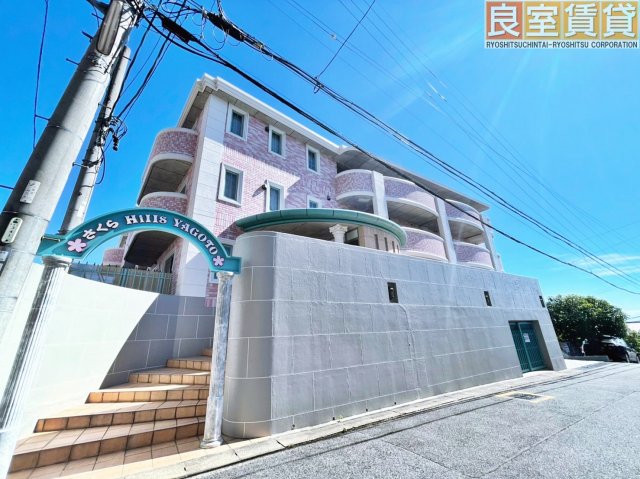 名古屋市昭和区山里町のマンションの建物外観