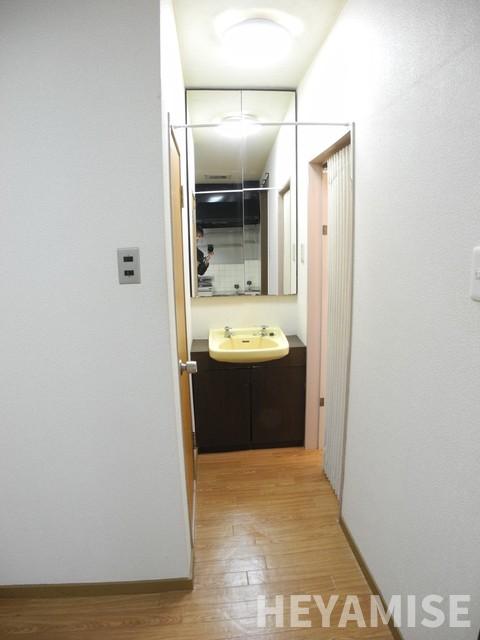 洗面設備　※類似間取りの別のお部屋の参考画像です※