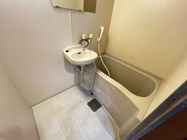 バス・シャワールーム　浴室