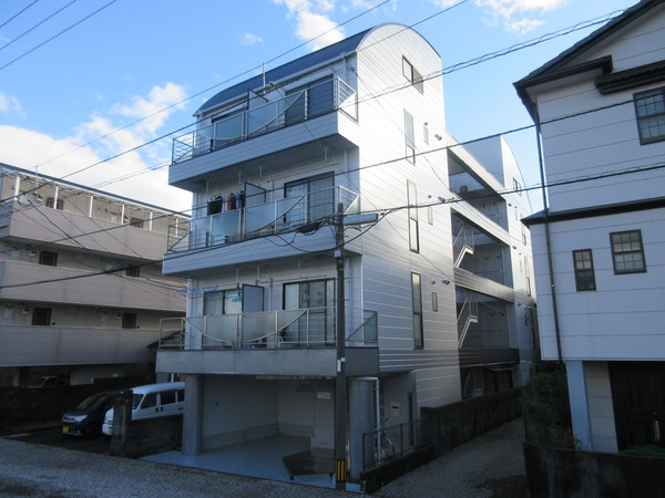 エトワール桜井町の建物外観
