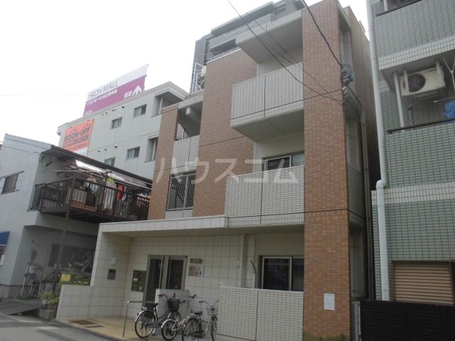 名古屋市熱田区三番町のマンションの建物外観