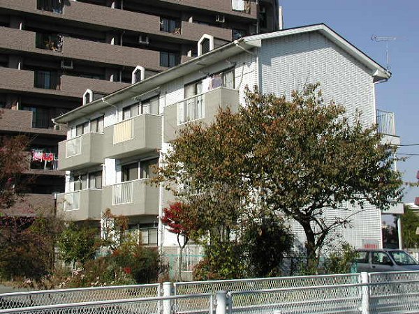 宇都宮市桜のマンションの建物外観