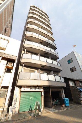 【パンセ堀川の建物外観】