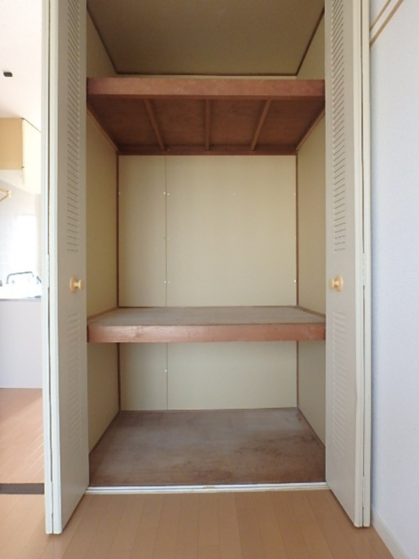 収納　図面と現状に相違がある場合には現状を優先