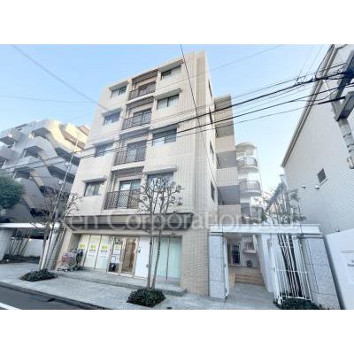 【ソサエティ中野富士見町の建物外観】