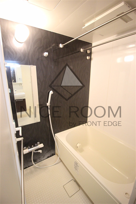 バス・シャワールーム　カーサ・ラピス　風呂