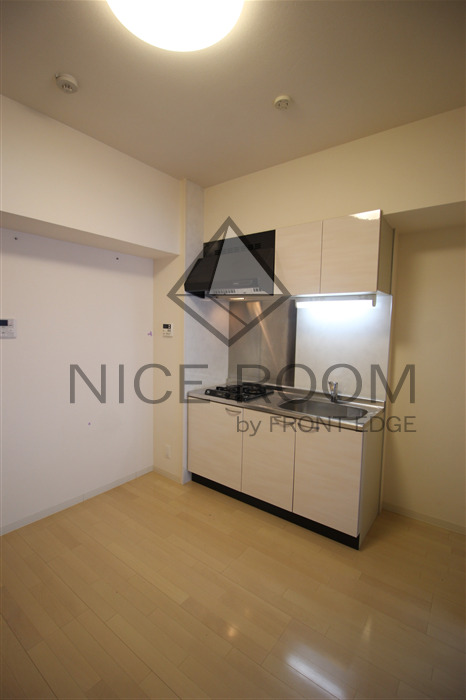 居室・リビング　カーサ・ラピス　リビング