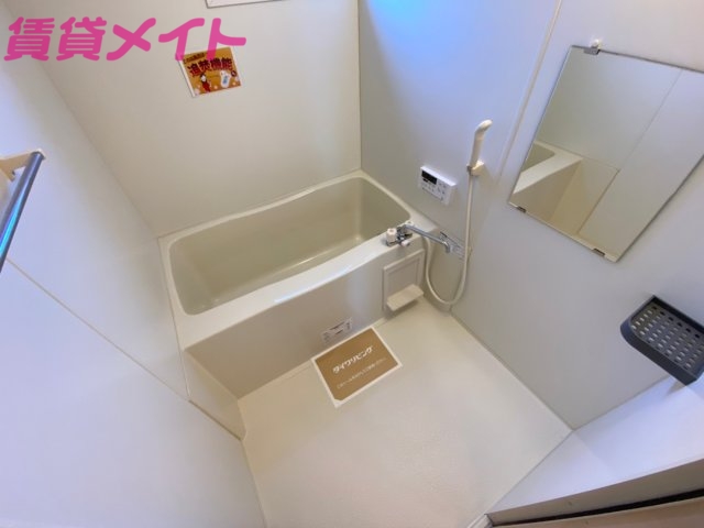バス・シャワールーム　同タイプの画像です