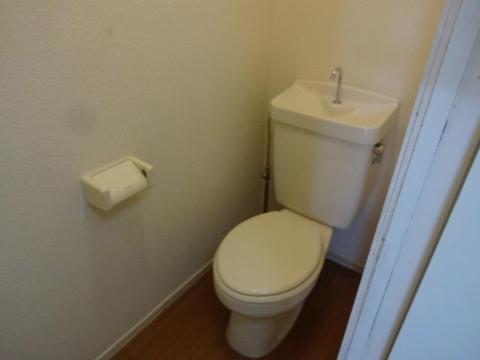 トイレ　トイレ