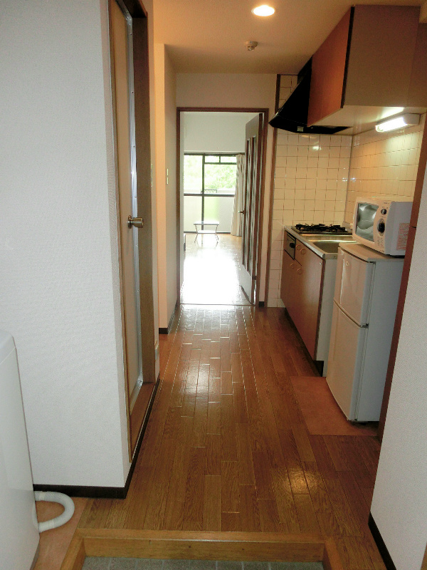 玄関　※同物件別号室参考写真