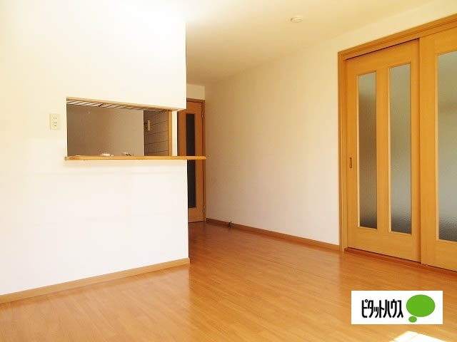 居室・リビング　リビング